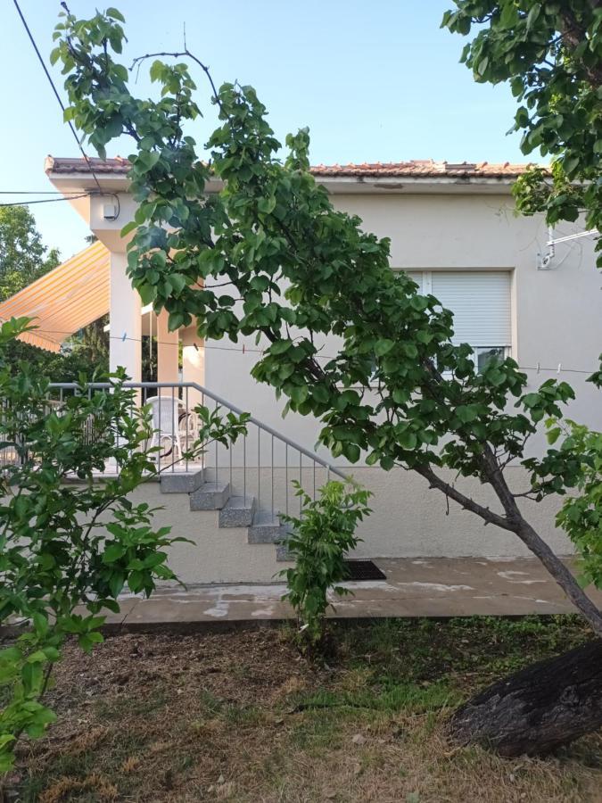 House - Apartman Sarah Kaštela エクステリア 写真